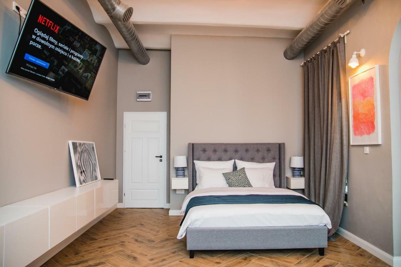 W1 Katowice Aparthotel Εξωτερικό φωτογραφία