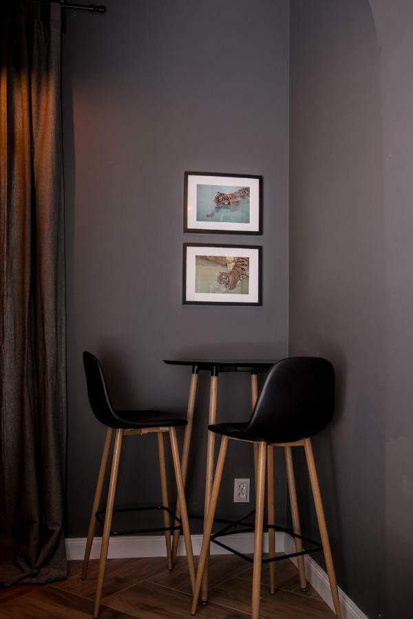 W1 Katowice Aparthotel Εξωτερικό φωτογραφία