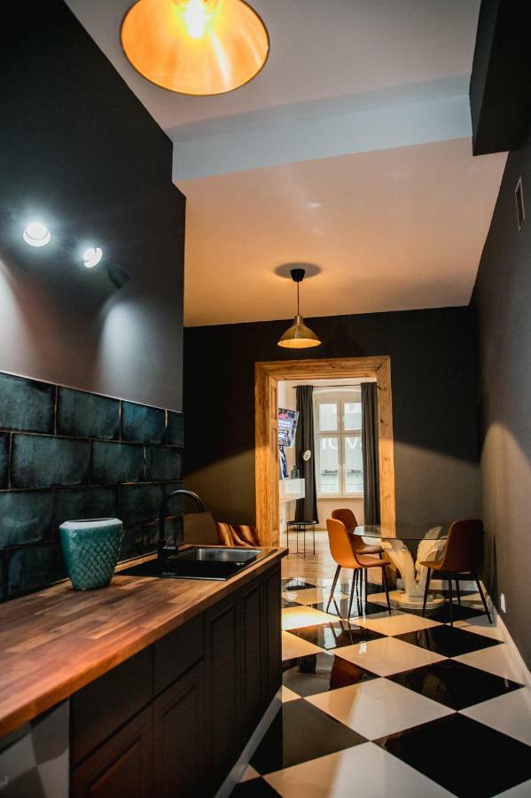 W1 Katowice Aparthotel Εξωτερικό φωτογραφία