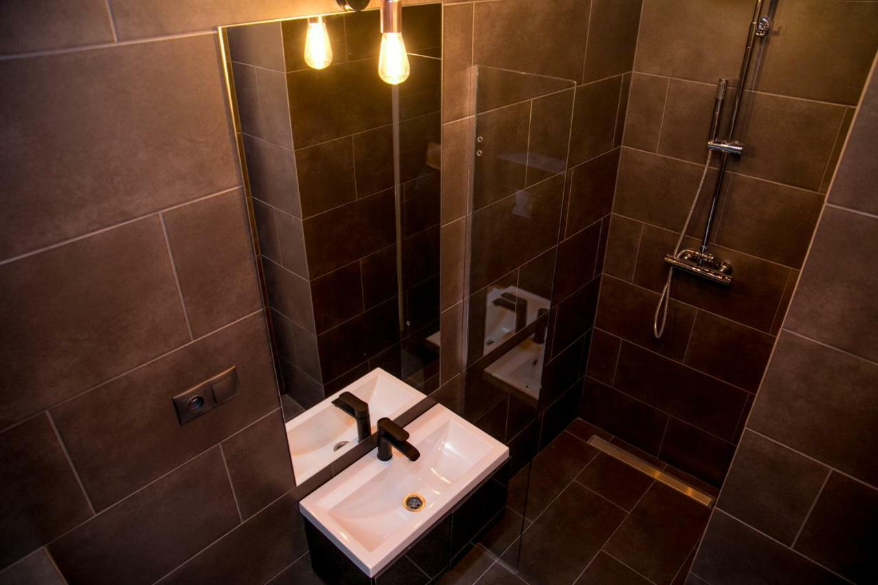 W1 Katowice Aparthotel Εξωτερικό φωτογραφία